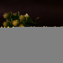 Flameless tea lights for wedding decor